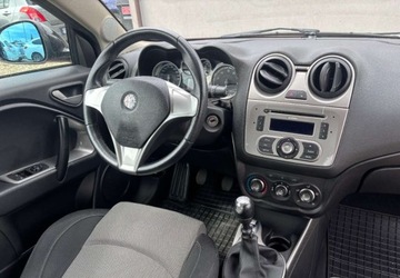 Alfa Romeo MiTo Hatchback 3d 1.4 16v 78KM 2009 Alfa Romeo Mito Samochod krajowy 1.4 Benzyna 79KM, zdjęcie 9