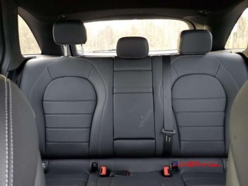 Mercedes GLC C253 2018 Mercedes-Benz GLC 2018 r.2,0L 300 4 MATIC 2.0 Benzyna 241KM, zdjęcie 9