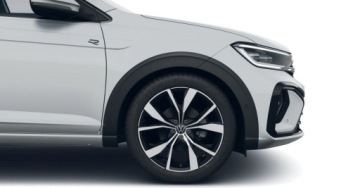 Volkswagen Taigo 1.5 TSI 150KM 2025 Volkswagen Taigo Volkswagen Taigo R-Line Plus 1.5 TSI DSG 1.5 Benzyna 150KM, zdjęcie 8