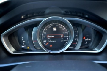 Volvo V40 II Hatchback Facelifting 2.0 D2 120KM 2016 Volvo V40 LiFT Full Led Ocean Race Ledy Digital, zdjęcie 28