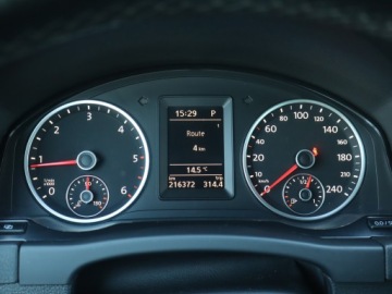 Volkswagen Tiguan I SUV 2.0 TDI CR DPF 140KM 2009 VW Tiguan 2.0 TDI, Salon Polska, 4X4, DSG, Skóra, zdjęcie 10