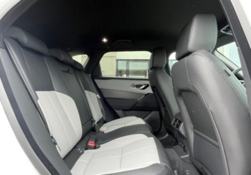 Land Rover Range Rover Velar SUV Facelifting 2.0  D200 204KM 2025 Land Rover Range Rover Velar Range Rover Velar MY26 2.0D TD4 204 PS AWD Au, zdjęcie 6