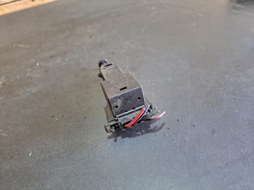 SAMOCHÓD SKODA FABIA I 1.2 1J0945511A WŁĄCZNIK ŚWIATŁA STOP ORYGINAŁ