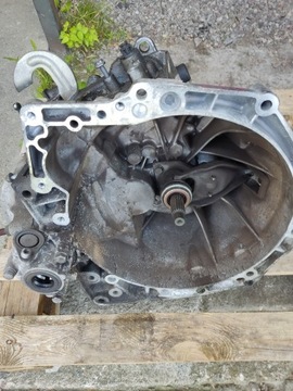 Skrzynia biegów Peugeot Partner Teepe Citroen Berlingo B9 20DP33 1.6 EHDI