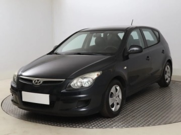Hyundai i30 I Hatchback 1.4 109KM 2009 Hyundai i30 1.4 CVVT, Salon Polska, Klima, zdjęcie 1