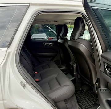 Volvo XC60 II 2021 Volvo XC 60 T6,AWD,Plug-in, zdjęcie 11
