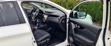 Nissan Qashqai II Crossover 1.6 DIG-T 163KM 2017 Nissan Qashqai TeknaNaviKamera 36047 tys. wpisuje na fakturzeOrg.lakier1wl, zdjęcie 28