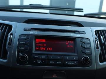 Kia Sportage III SUV Facelifting 1.6 GDI 135KM 2014 Kia Sportage 1.6 GDI, Salon Polska, Klima, zdjęcie 11