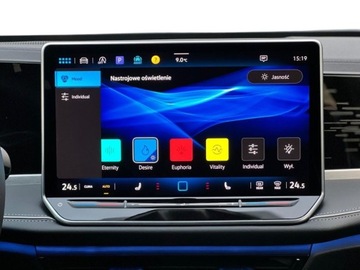 Volkswagen Passat B8 Variant Facelifting 2.0 TDI SCR 150KM 2024 Volkswagen Passat VW Passat 2.0 TDI 150KM DSG Variant Elegance IQ.Light, zdjęcie 37