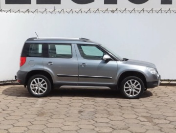 Skoda Yeti Minivan 1.8 TSI 4x4 160KM 2010 Skoda Yeti 1.8 TSI, Salon Polska, Serwis ASO, zdjęcie 5