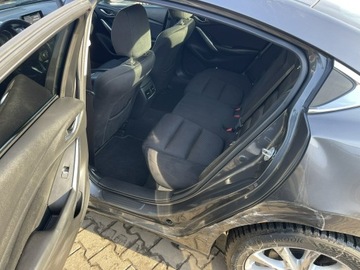 Mazda 6 III Sedan Facelifting 2016 2.0 SKYACTIV-G 165KM 2018 Mazda 6 Automat Podgrzewanie Czujniki park., zdjęcie 2