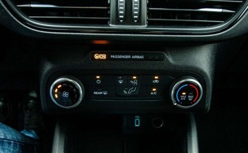 Ford Focus III Kombi Facelifting 1.5 TDCi 120KM 2018 Ford Focus 1.5 TDCI 120KM St-Line Mk4 Navi PDC Lane Asist Radar Led 1.5, zdjęcie 38