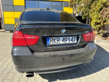 Спойлер на заднюю дверь BMW 3 E90 из ABS, черный глянцевый, кромка m Performance