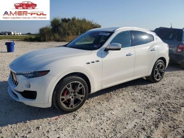 Maserati Levante 2017 Maserati Levante S Luxury 2017 3.0l 3.0 Benzyna 424KM