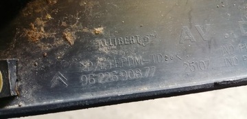 CITROEN XSARA LIŠTA DVEŘE PRAVÁ 9622690877