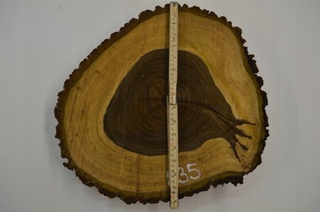 Столешница из доски куска ореха 42x40 гр.6