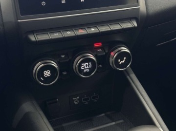 Renault Captur II Crossover Plug-In 1.6 E-Tech 160KM 2021 Renault Captur Intens E-Tech Plug In Ambiente CarPlayAndroid Auto Kamera, zdjęcie 23