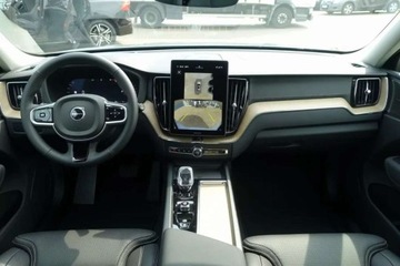 Volvo XC60 II 2025 Volvo XC 60 VOLVO XC60 B5 AWD Core Mild-Hybrid Dowolna KonfiguracjaPolski, zdjęcie 9