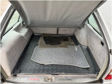 Mercedes W124 Sedan 2.5 D 113KM 1995 Mercedes-Benz W124 E 250, zdjęcie 21