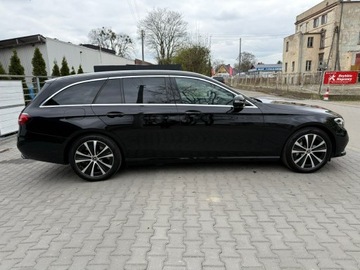 Mercedes Klasa E W213 Kombi Plug-in Facelifting 2.0 E300de 306KM 2022 Mercedes E 300 e Hybryda 50km na prądzie 2022, zdjęcie 4