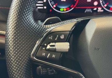 Skoda Octavia IV RS Kombi 2.0 TSI 245KM 2022 Skoda Octavia RS, Keyless, Matrix, Head-Up,Ambiente, Asystenci 2.0 Benzyna, zdjęcie 13