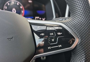 Volkswagen T-Roc I SUV Facelifting 1.5 TSI ACT 150KM 2023 Volkswagen T-Roc 1.5 Benzyna 150KM, zdjęcie 17