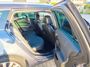 Opel Insignia I Sports Tourer 2.0 CDTI ECOTEC 130KM 2012 Opel Insignia Cosmo___2.0CDTi 130KM Automat___BiXenon LED Wentyle Infinity, zdjęcie 15