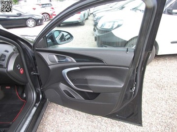 Opel Insignia I Sports Tourer 2.0 CDTI ECOTEC 130KM 2010 Opel Insignia Zadbana -Godny Polecenia 2.0 Diesel 131KM, zdjęcie 15