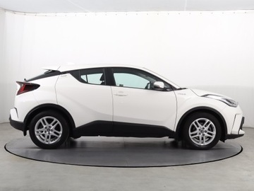 Toyota C-HR I Crossover 1.8 Hybrid 122KM 2019 Toyota C-HR 1.8 Hybrid, Salon Polska, zdjęcie 5