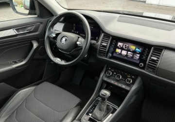 Skoda Kodiaq I SUV Facelifting 1.5 TSI 150KM 2023 Skoda Kodiaq Style, ACC, Podgrzewane fotele, Kamera cofania, Virtual Cockp, zdjęcie 16