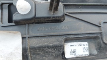 LIŠTA DVEŘE LEVÝ PŘEDNÍ SKODA SUPERB III 15-