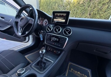 Mercedes Klasa A W176 Hatchback 5d Facelifting 200 156KM 2015 Mercedes-Benz Klasa A 1.6 156 KM gwarancja FABRYCZNY LAKIER bezwypadkow, zdjęcie 15