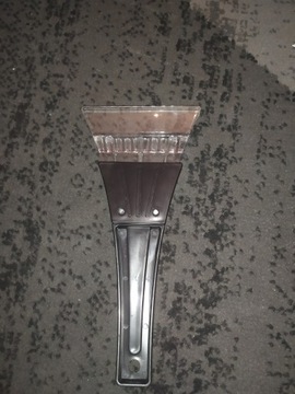 Автомобильный скребок для льда со скребком-ластиком