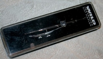 ДИКИЙ ХЕРБРЮГГ МЕТАЛЛИЧЕСКИЙ НУЛЕВОЙ КОМПАС