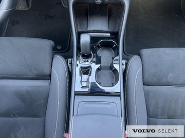 Volvo XC40 Crossover Facelifting 2.0 B3 163KM 2024 Volvo XC 40 XC40 B3 Plus Dark Pakiet Driver Assist, zdjęcie 15