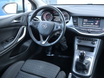 Opel Astra K Hatchback 5d 1.6 CDTI 110KM 2019 Opel Astra 1.6 CDTI, Navi, Klima, Tempomat, zdjęcie 6