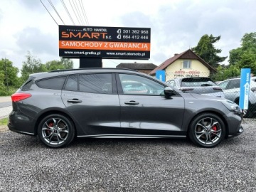 Ford Focus III Kombi Facelifting 1.5 EcoBoost 150KM 2018 Ford Focus 1.5 ST-Line / Navi / Kamera / Serwi, zdjęcie 6
