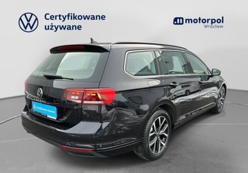 Volkswagen Passat B8 Variant Facelifting 1.5 TSI EVO 150KM 2023 Volkswagen Passat Variant Business Pakiety, ACC, Podgrzewane fotele, ergo, zdjęcie 13