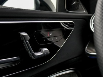 Mercedes Klasa C W206 2025 C Klasa 220 d 4-Matic AMG 2.0 (197KM) 2025, zdjęcie 10