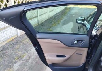 DS 4 I 2014 Citroen DS4 Citroen DS4 2.0 BlueHDi SoChic SampS 2.0 Diesel 150KM, zdjęcie 18