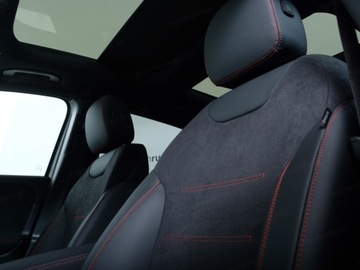 Mercedes GLA II Off-roader Facelifting 1.3 200 163KM 2025 Mercedes-Benz GLA 200 AMG Line Suv 1.3 (163KM) 2025, zdjęcie 5