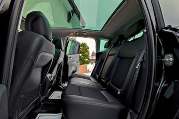 Peugeot 3008 II Crossover 1.6 THP 165KM 2016 Peugeot 3008 Filmik VIDEO Head UP Panorama Navi Kamera Cofania 1.6 165KM, zdjęcie 18