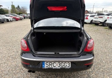 Volkswagen Passat CC 2.0 TDI-CR DPF 140KM 2008 Volkswagen Passat CC Wymieniony rozrzad 2.0 Diesel 140KM, zdjęcie 5