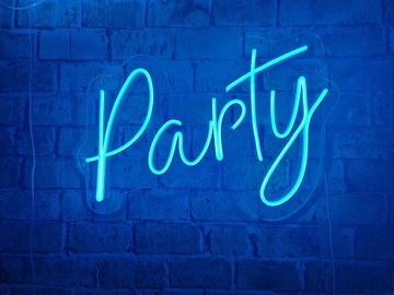 Неоновая жизнь — это вечеринка