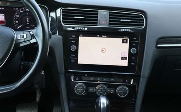 Volkswagen Golf VII Variant Facelifting 1.5 TSI ACT 150KM 2019 Volkswagen Golf Virtual Cockpit, LED, Czujniki, NAVI, Temp, Grzane Fotele,, zdjęcie 6