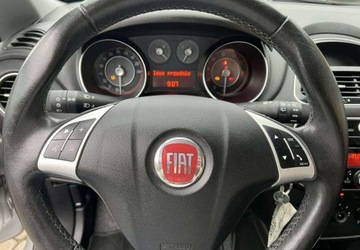 Fiat Punto Punto 2012 Hatchback 3d 1.2 8v 69KM 2015 Fiat Punto 2012 1,2 69KM Klimatyzacja Bluetooth 1.2 Benzyna 69KM, zdjęcie 11