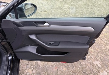 Volkswagen Passat B8 Variant 2.0 TDI 150KM 2015 Volkswagen Passat Stan bdb 2.0 Diesel 150KM, zdjęcie 26