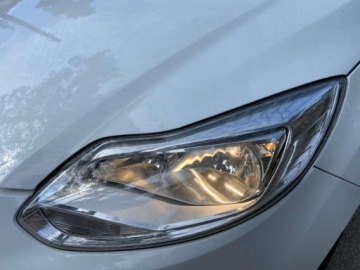 Ford Focus III Kombi 1.6 Duratec 105KM 2012 Ford Focus Ford Focus 1.6b Kombi Klimatyzacja Bez Korozji Super Stan 1.6, zdjęcie 9