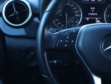 Mercedes Klasa B W246 Sports Tourer 180 CDI BlueEFFICIENCY 109KM 2012 Mercedes B B 180 CDI, Serwis ASO, Automat, Navi, zdjęcie 18