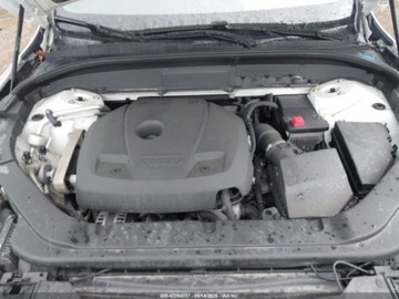 Volvo XC60 II Crossover T5 250KM 2018 Volvo XC 60 T5 momentum 2.0 Benzyna 250KM, zdjęcie 12